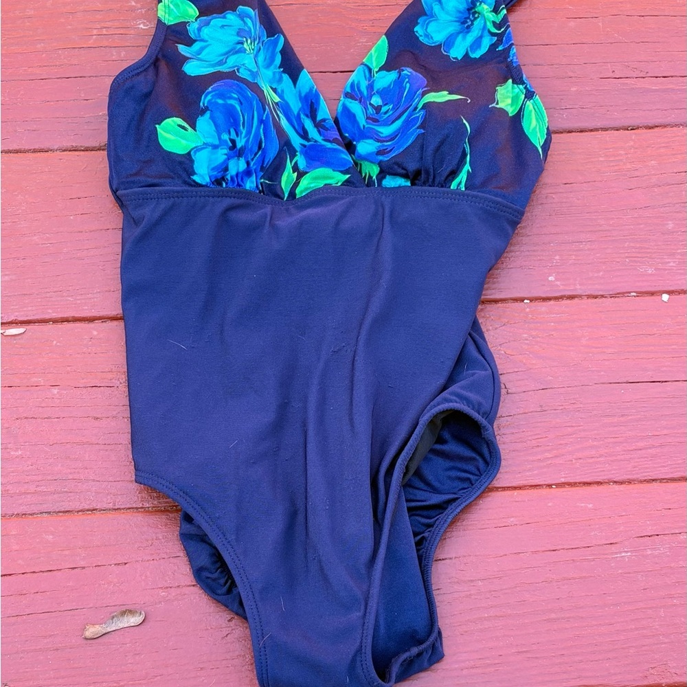 Longitude Women’s Blue Size 10 One Piece Bathing Suit